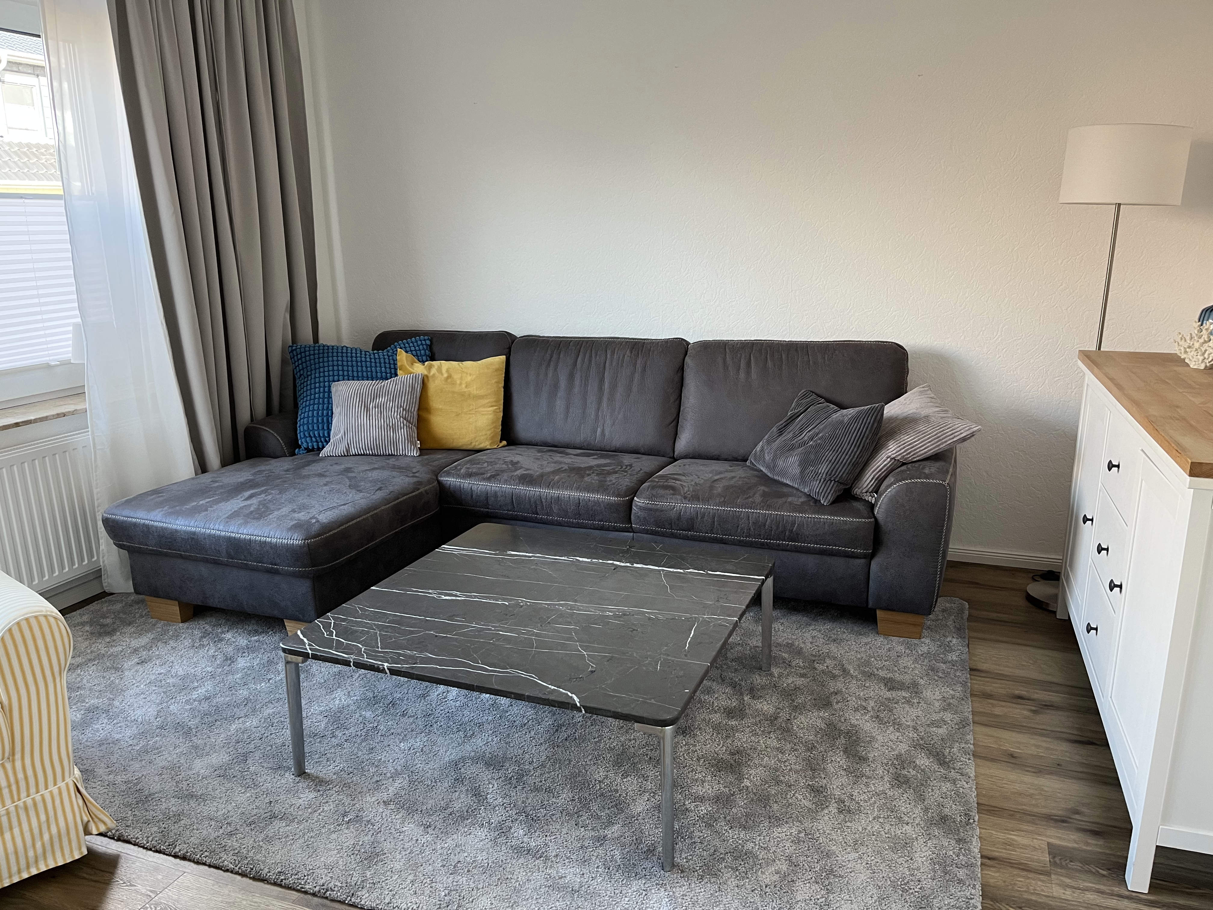 Mittschiffs Wohnzimmer